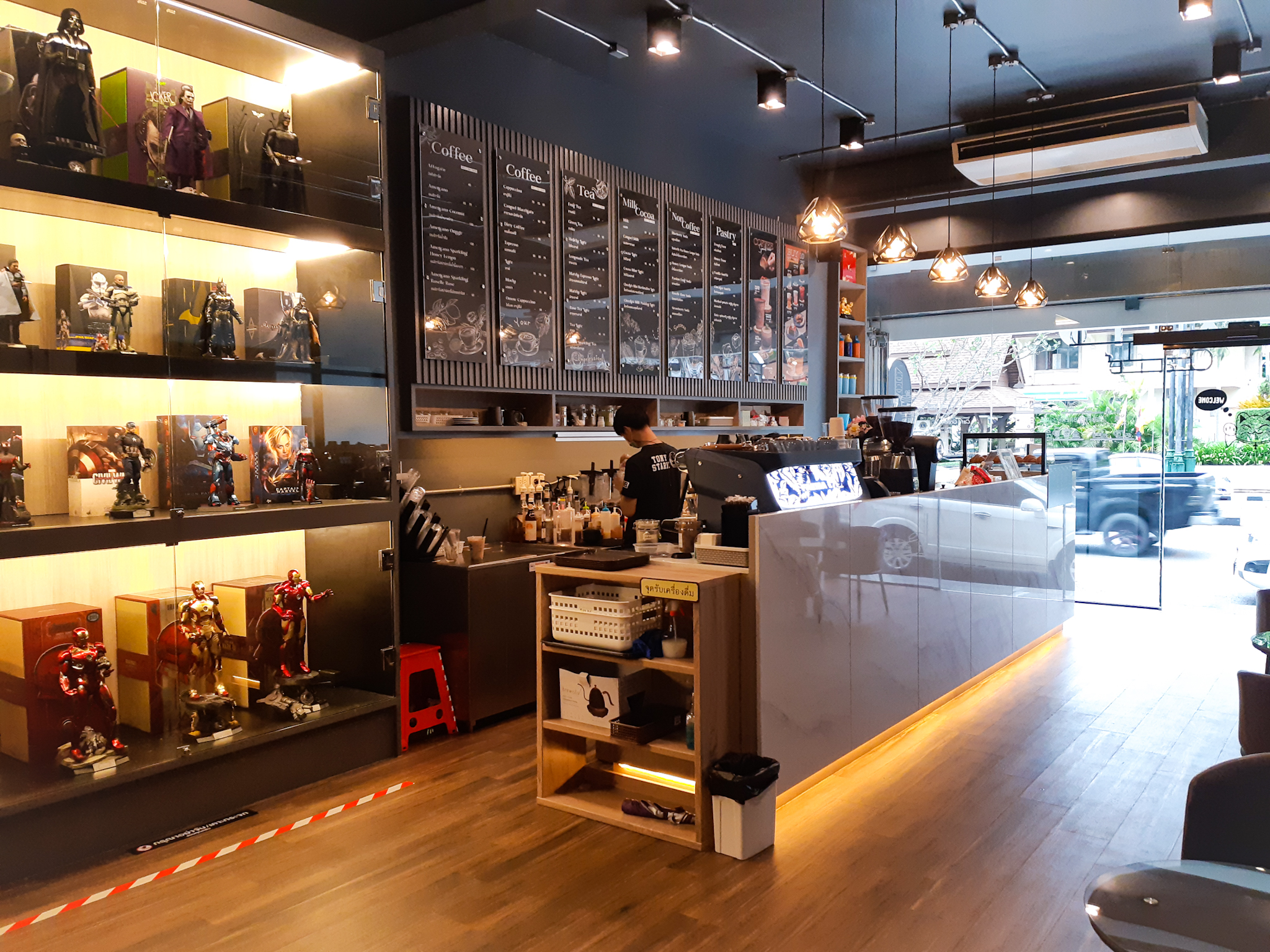 รูปภาพของ Exito Cafe ดิ เอ็กซิโต้คาเฟ่ คาเฟ่ใจกลางเมืองตรังของคอกาแฟและโมเดล